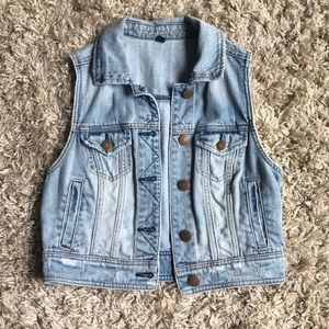Cropped Jean Vest